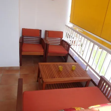 Sol Fenals - Only Family Apartamento *