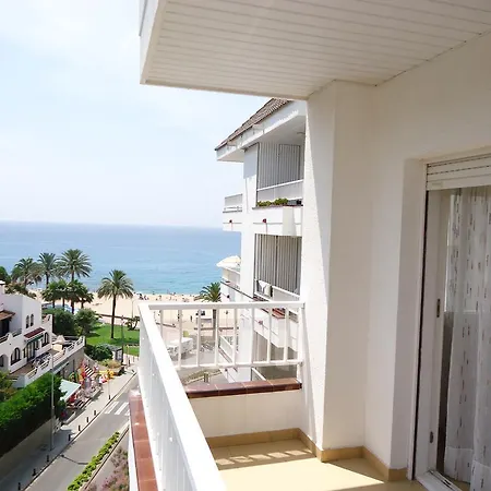 Sol Fenals - Only Family Apartment