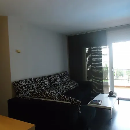 Sol Fenals - Only Family Apartamento *